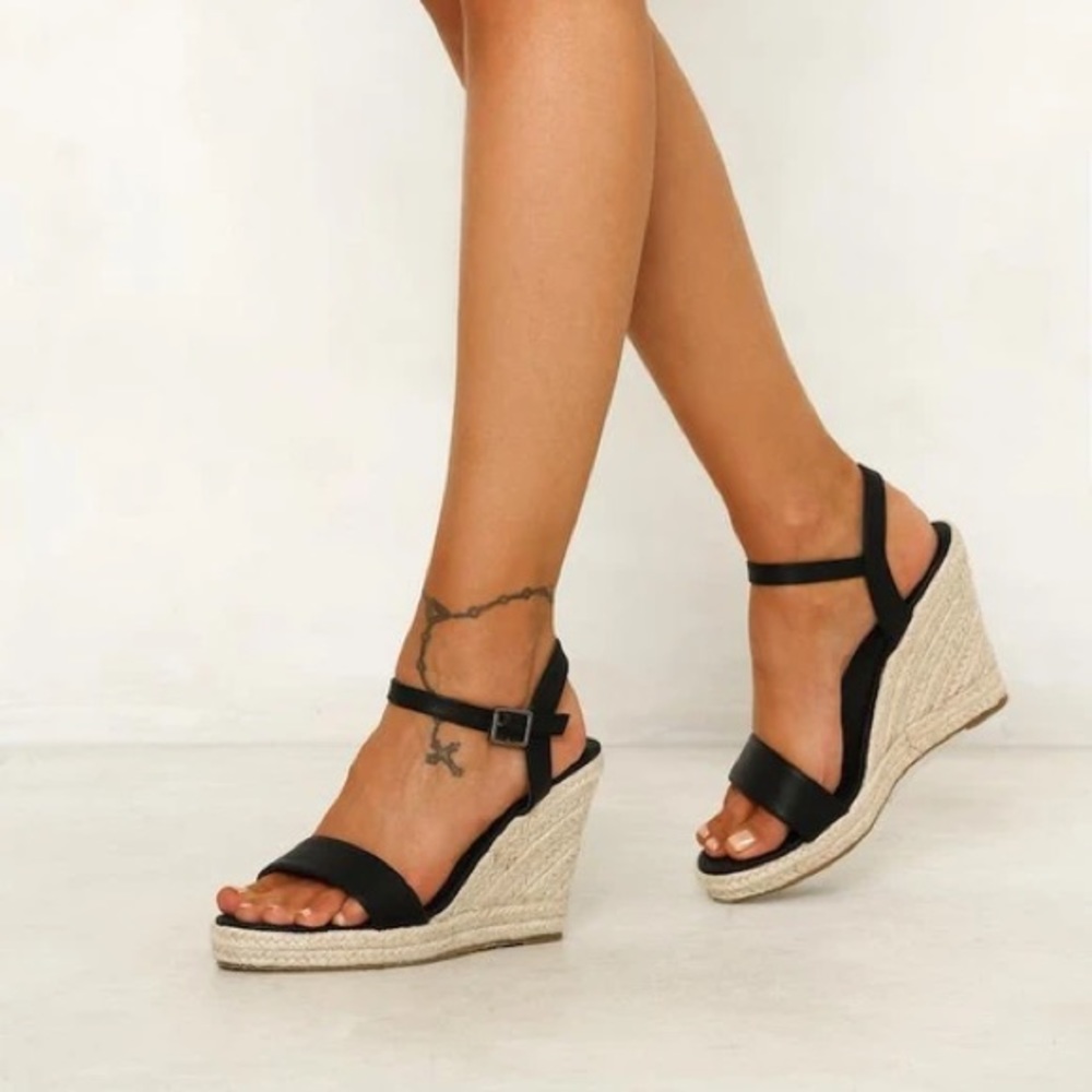 VERALI AMAYA WEDGE BLACK